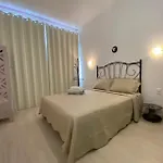 Divino Laranjeiras Studio